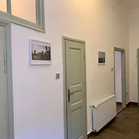 Historic Charm City-center 2 Bedroom * Budapešť