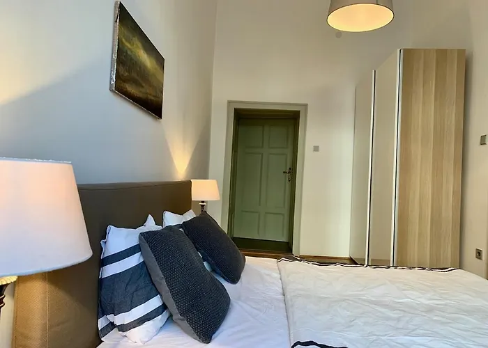 Historic Charm City-center 2 Bedroom 부다페스트